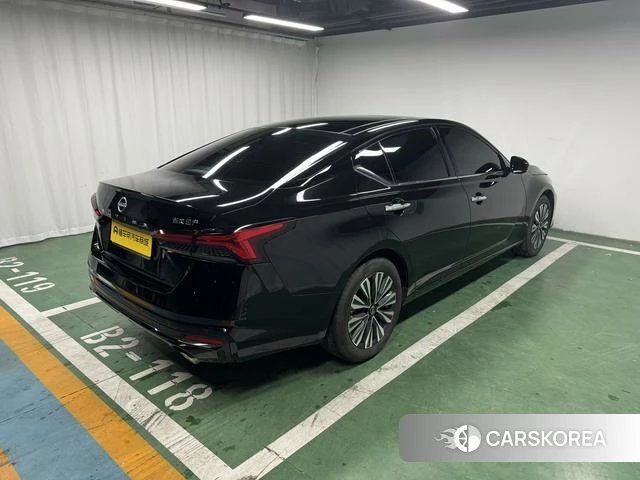 Nissan Teana id 4272620 из Китая 10
