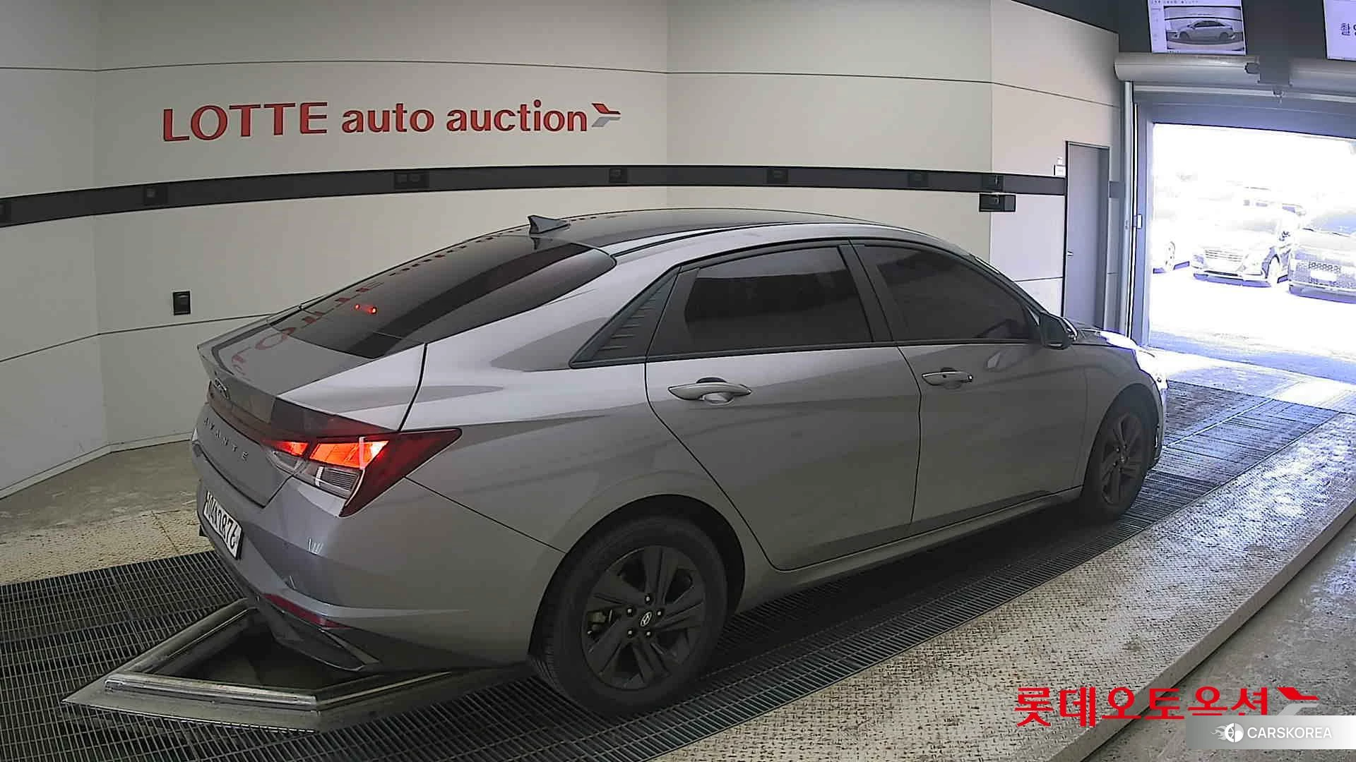 Hyundai Avante id 4296787 из Кореи 10