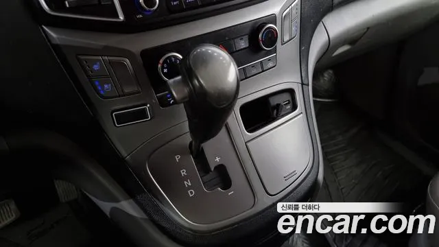 Hyundai The New Grand Starex id 2537382 из Кореи 10