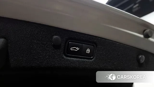 Hyundai The New Grandeur IG Hybrid id 3777320 из Кореи 10