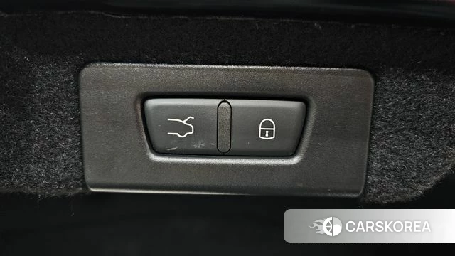 Maserati Quattroporte id 4698005 из Кореи 10