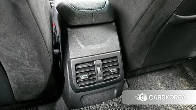 BMW 1 Series (F40) id 3778575 из Кореи 10