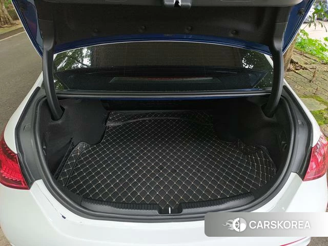 Mercedes-Benz Class C id 4399782 из Китая 10