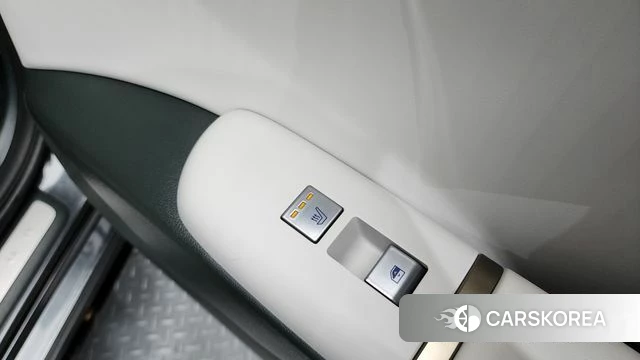 Hyundai Grandeur Hybrid (GN7) id 3826320 из Кореи 10