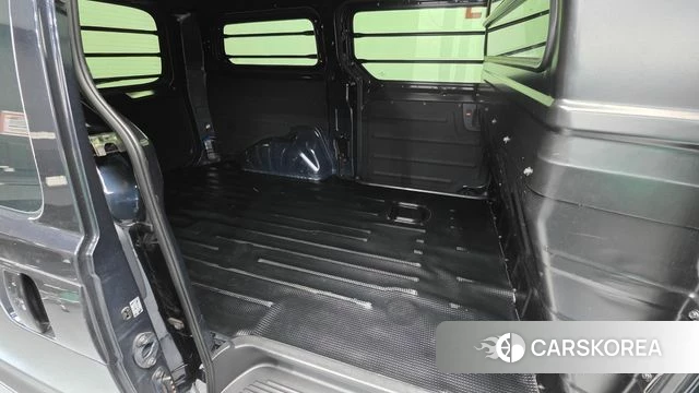 Hyundai The New Grand Starex id 3879706 из Кореи 10