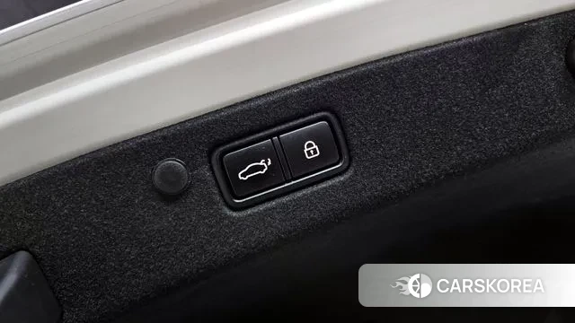 Hyundai The New Grandeur IG id 3023564 из Кореи 10