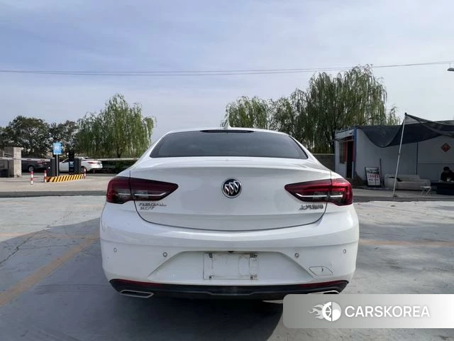 Buick Regal id 4240408 из Китая 10