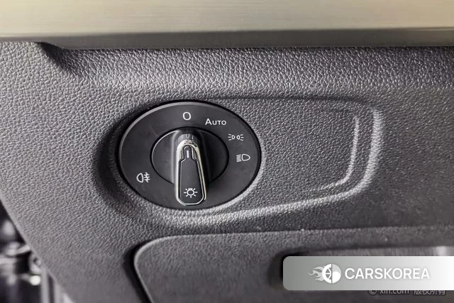 Volkswagen Passat id 4258514 из Китая 10