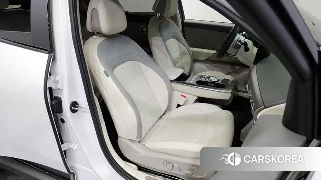 Genesis GV60 id 2939696 из Кореи 10