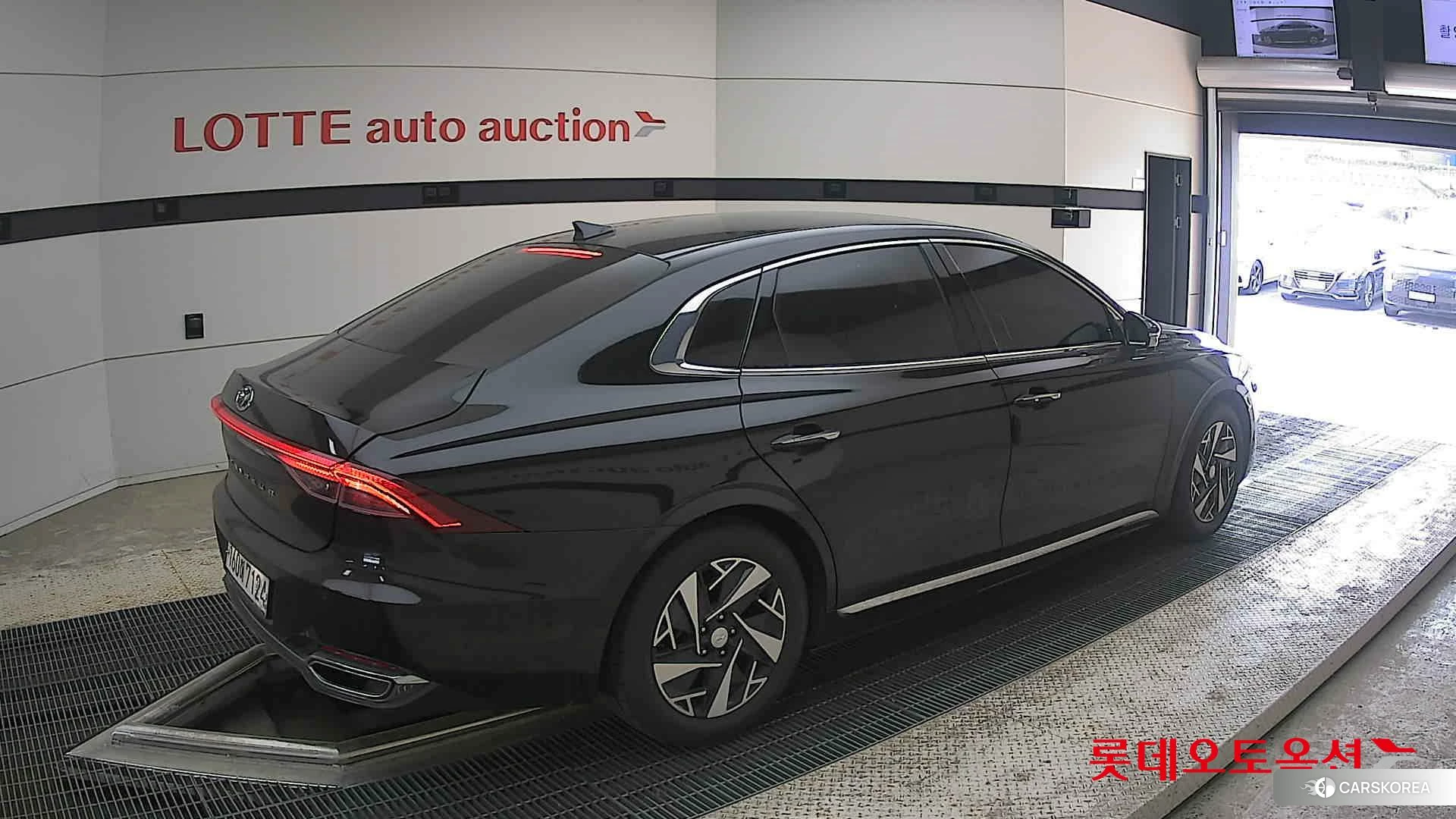Hyundai Grandeur Hybrid id 4289408 из Кореи 10