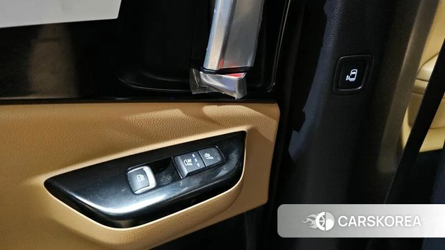 Kia Carnival 4th generation id 3922628 из Кореи 10