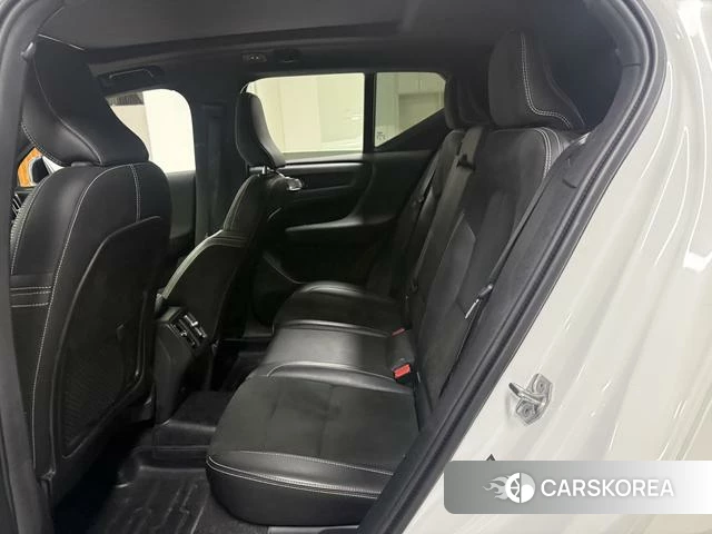 Volvo XC40 id 4214122 из Китая 10
