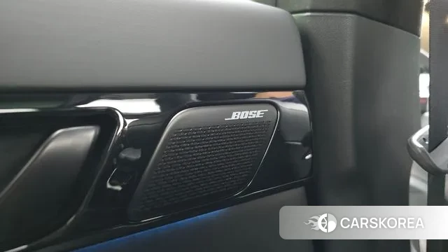 Hyundai Grandeur Hybrid (GN7) id 3523805 из Кореи 10