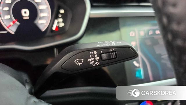Audi Q3 (F3) id 4721837 из Кореи 10