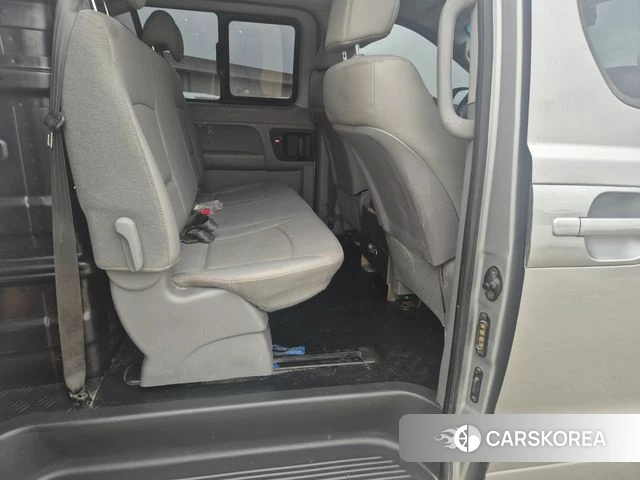 Hyundai The New Grand Starex id 4245680 из Кореи 10