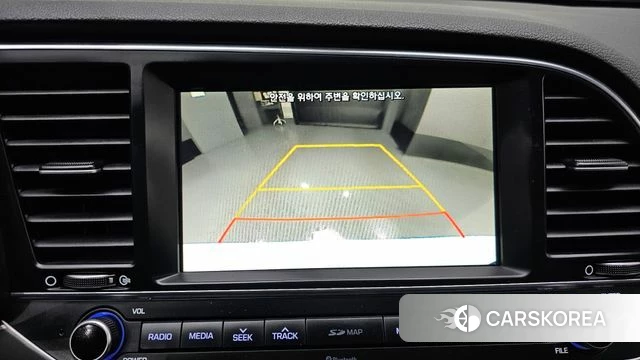 Hyundai Avante AD id 3808187 из Кореи 10