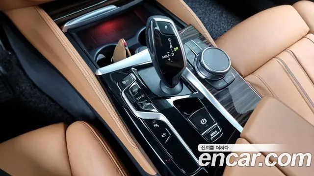 BMW 5 Series (G30) id 2682903 из Кореи 10