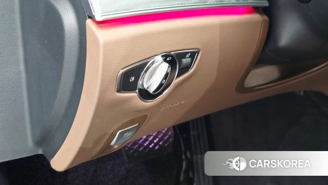 Mercedes-Benz E-Class W213 id 4630885 из Кореи 10