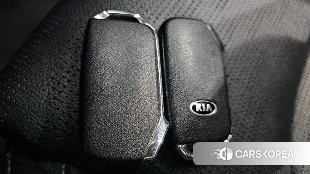 Kia Come New K3 id 3362961 из Кореи 10
