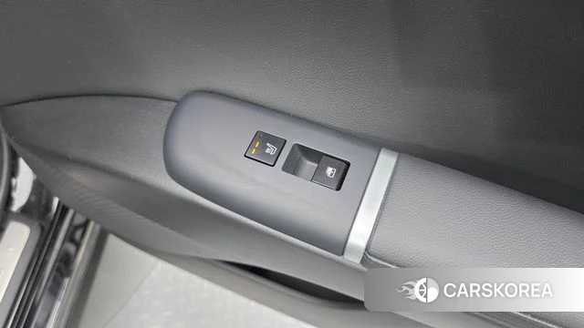 Hyundai Grandeur Hybrid (GN7) id 4854114 из Кореи 10
