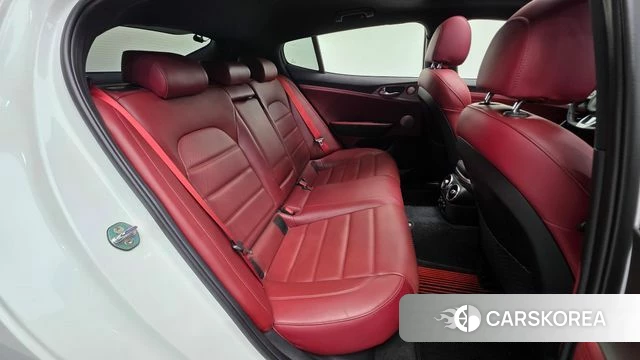 Kia Stinger id 3808411 из Кореи 10