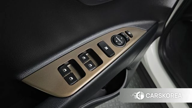 Kia Stonic id 4464958 из Кореи 10