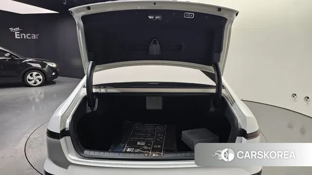 Hyundai Grandeur Hybrid (GN7) id 3431766 из Кореи 10