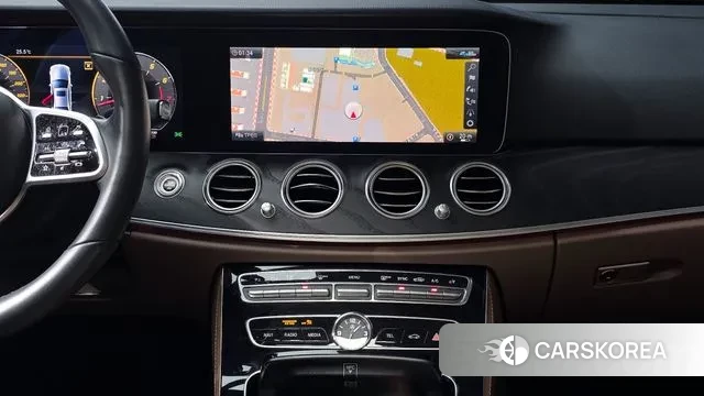 Mercedes-Benz E-Class W213 id 3018046 из Кореи 10