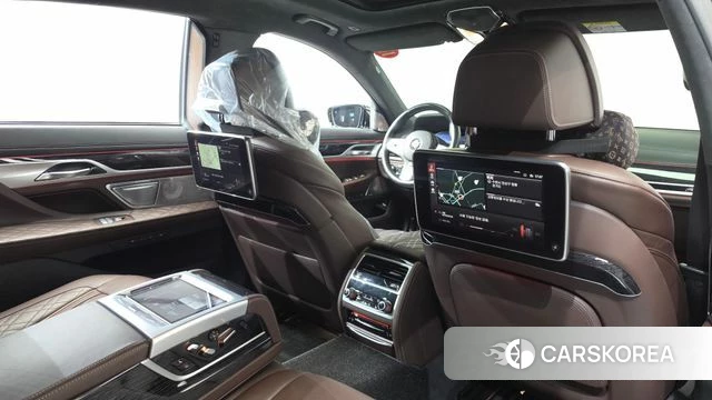 BMW 7 Series (G11) id 4324588 из Кореи 10