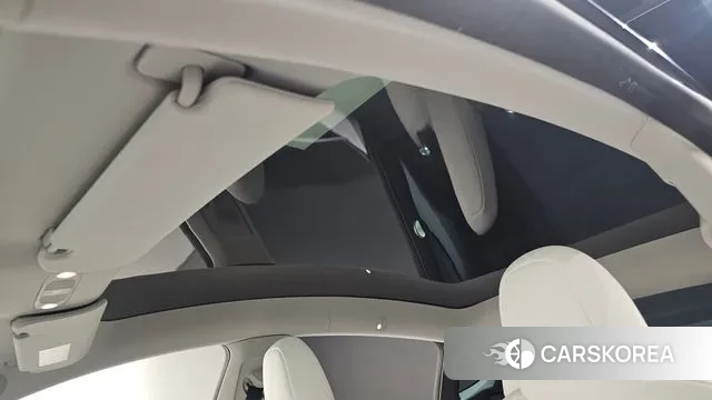 Tesla Model Y id 3538959 из Кореи 10