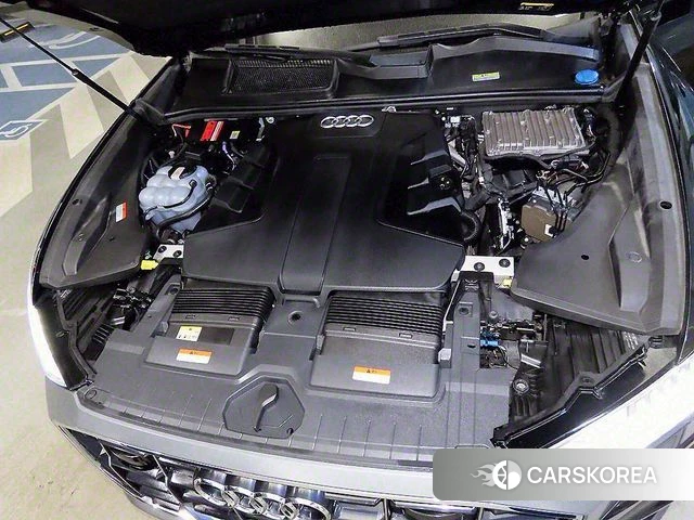 Audi Q8 (4M) id 3866095 из Кореи 10