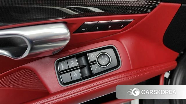 Porsche 911 id 4345531 из Кореи 10