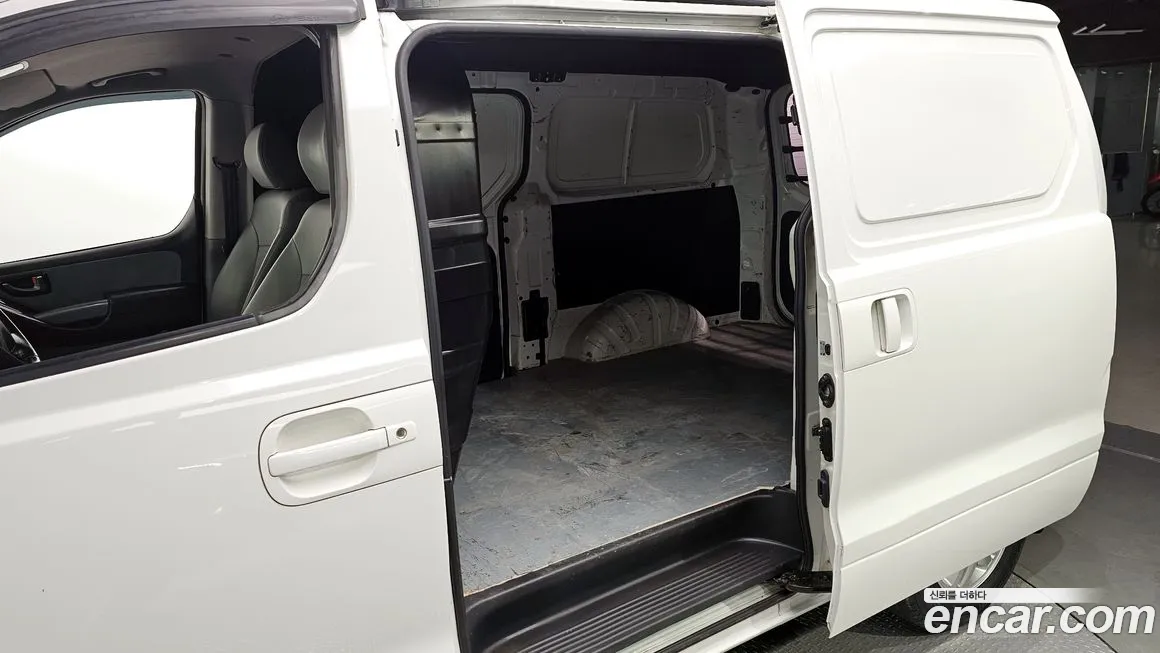 Hyundai The New Grand Starex id 1899512 из Кореи 10