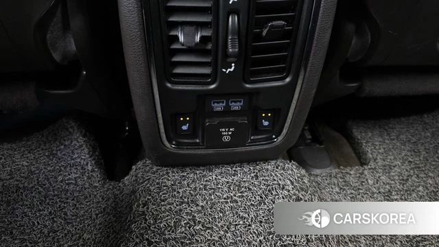 Jeep Grand Cherokee id 4203506 из Кореи 10