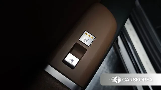 Hyundai Grandeur (GN7) id 3639456 из Кореи 10