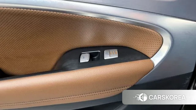 Genesis G70 id 3444753 из Кореи 10