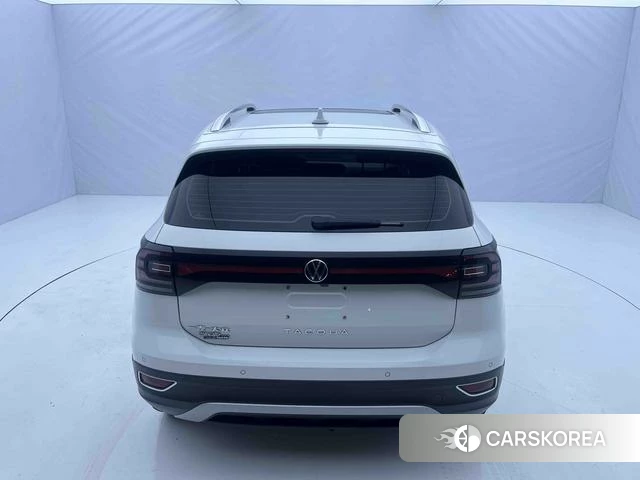 Volkswagen Exploring the shadow id 4256548 из Китая 10