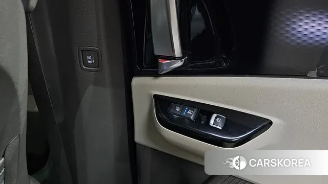 Kia Carnival 4th generation id 3008439 из Кореи 10