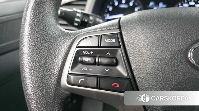 Hyundai Avante AD id 4615383 из Кореи 10