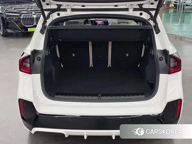 BMW iX1 (U11) id 3114772 из Кореи 10