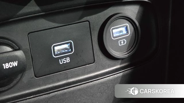 Hyundai Venue id 4446684 из Кореи 10