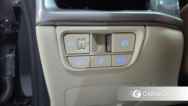 Hyundai Grandeur Hybrid (GN7) id 4422164 из Кореи 10