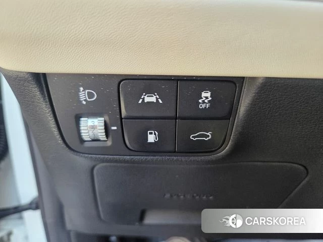 Hyundai The New Grandeur IG id 3919727 из Кореи 10