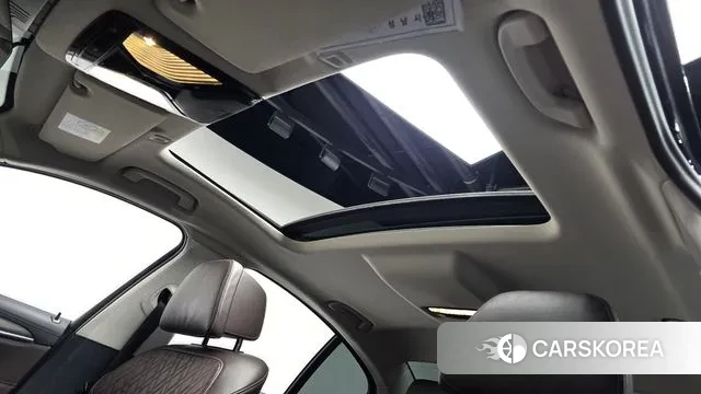 BMW 5 Series (G30) id 3671966 из Кореи 10