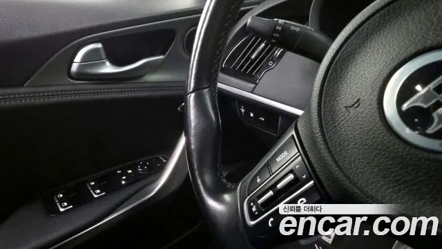 Kia Stinger id 2932495 из Кореи 10