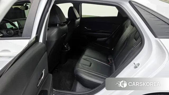 Hyundai Avante (CN7) id 3573259 из Кореи 10