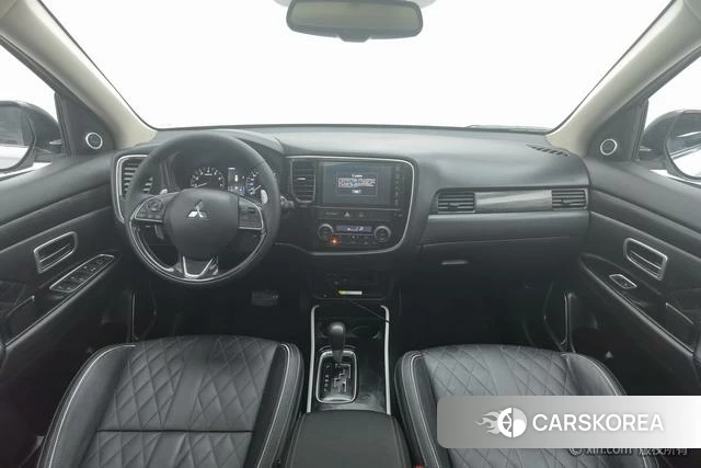 Mitsubishi  Outlander id 4210409 из Китая 10