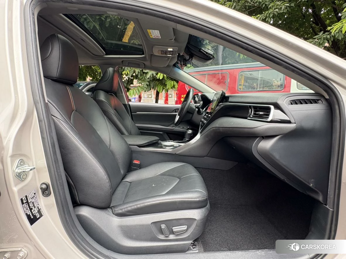 Toyota Camry id 4462080 из Китая 10