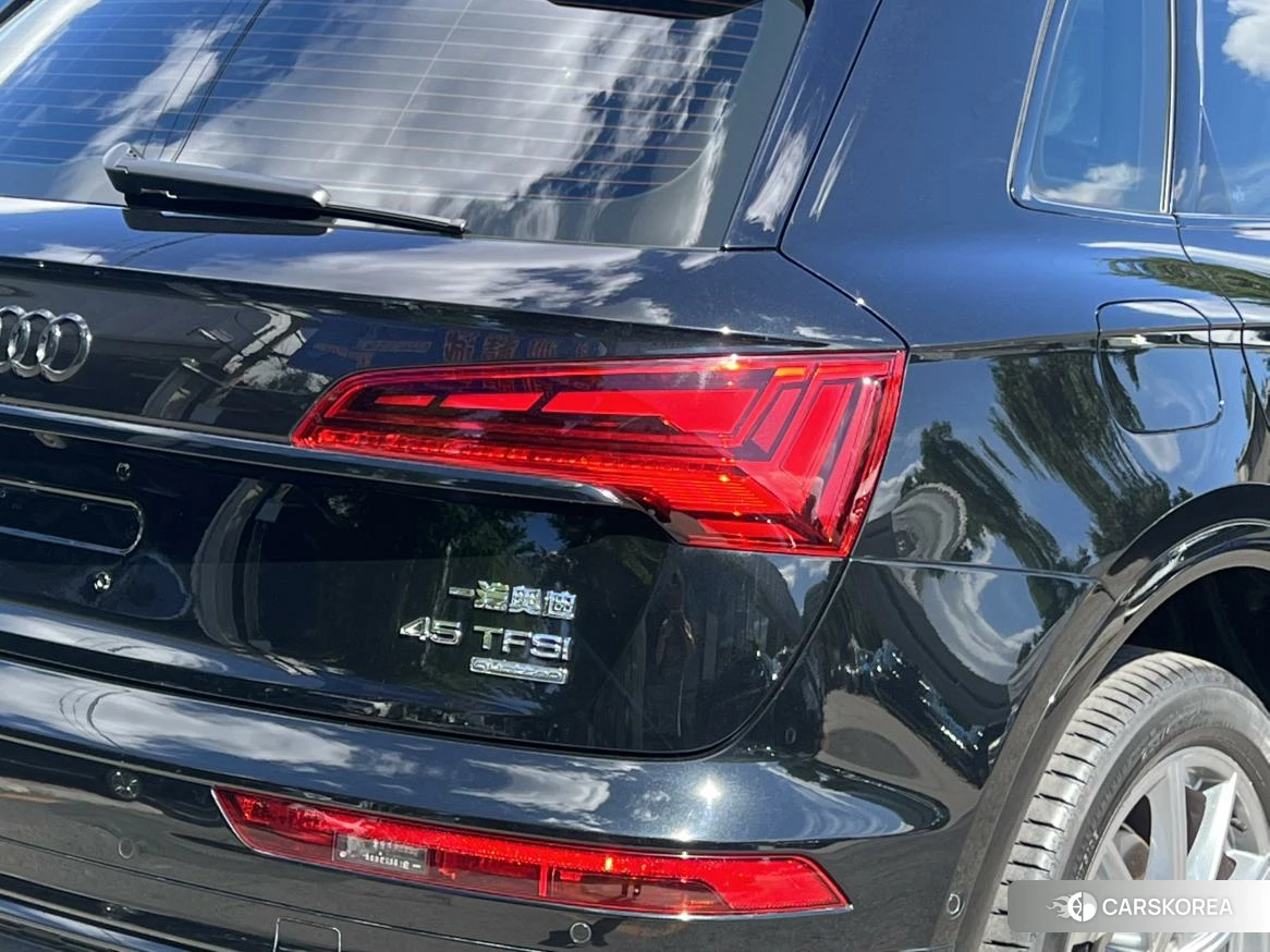 Audi Q5L id 4461464 из Китая 10