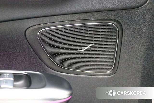 Mercedes-Benz C-class PHEV id 4260638 из Китая 10